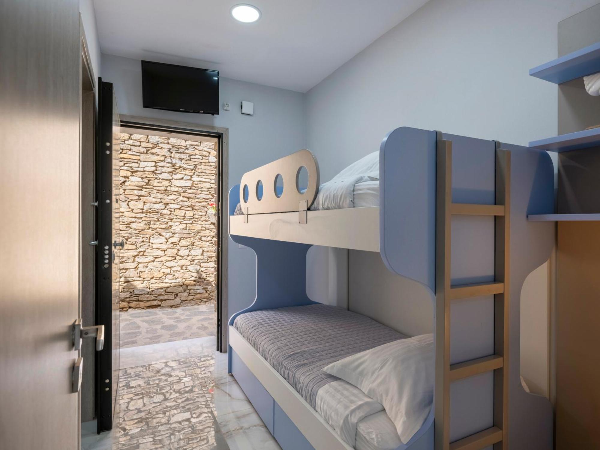 Peters Place - Paros Resort Parasporos Екстериор снимка